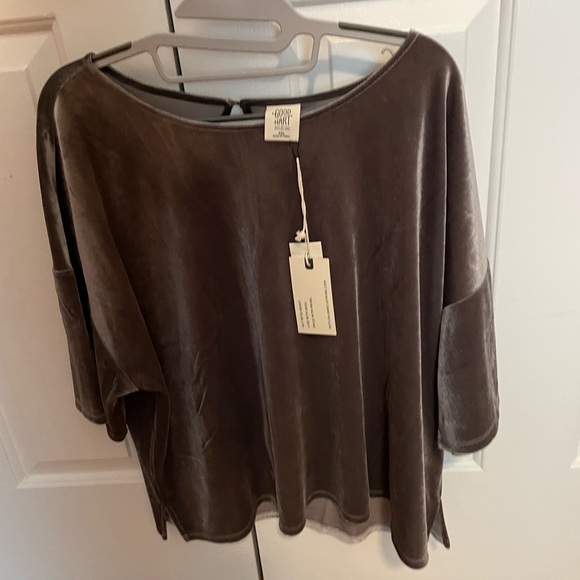 XXL NWT Matilda Good Hart Jane Silver Parthenon Top - Picture 2 of 7